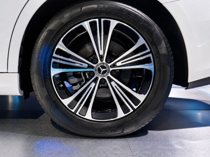 Mercedes Benz E 200 Avantgarde