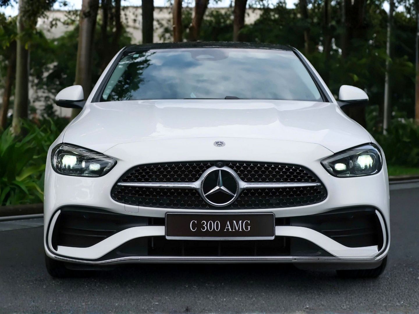 mercedes benz c300 amg