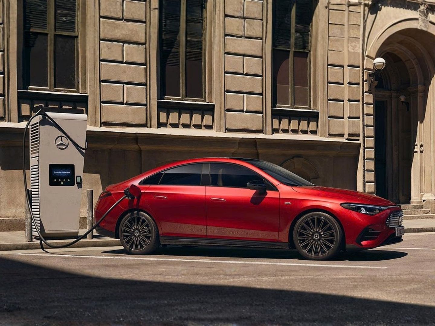 Mercedes-Benz CLA 200 electric
