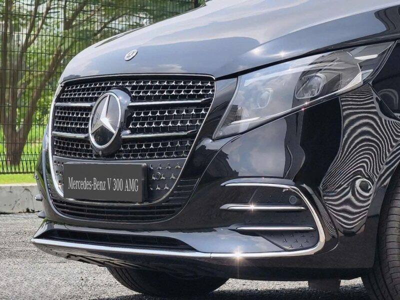 Mercedes V300 AMG