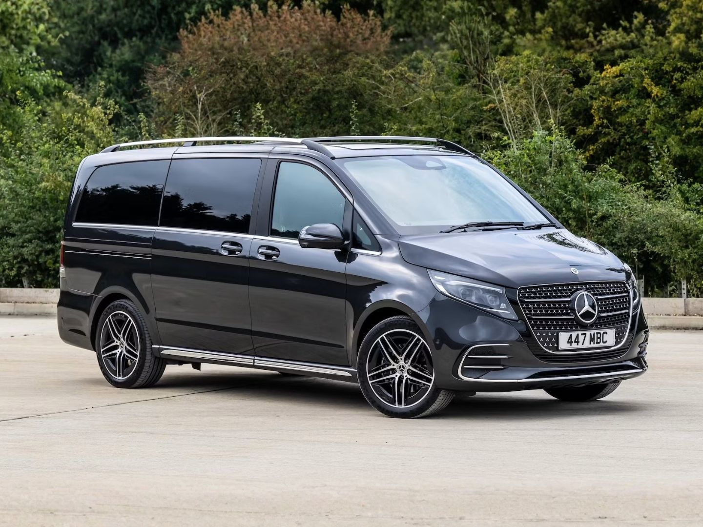 Mercedes V300 AMG