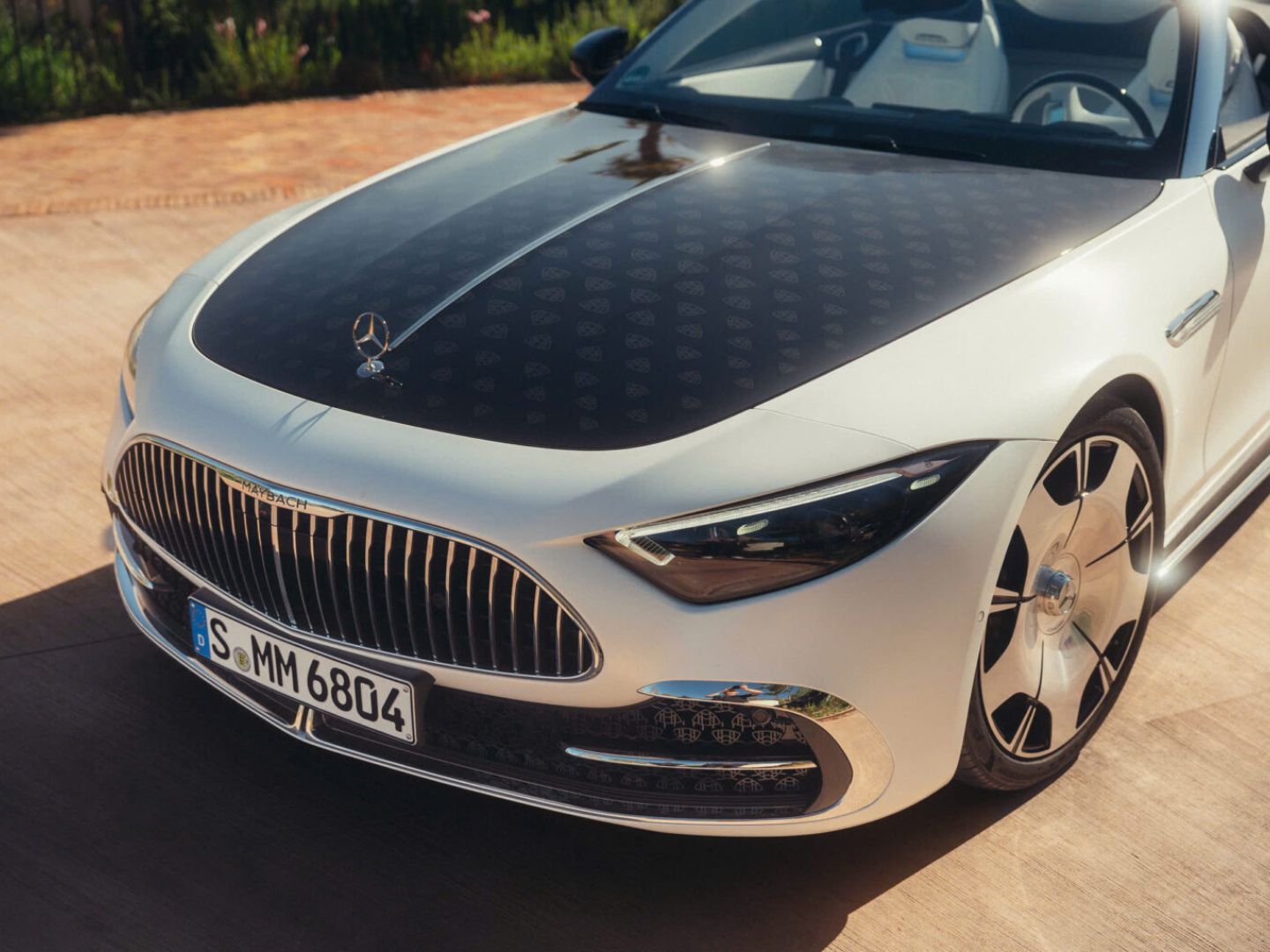 Mercedes Maybach SL 680
