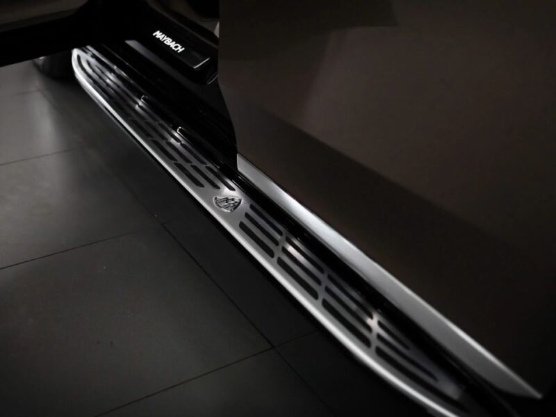 Mercedes Maybach EQS 680 SUV